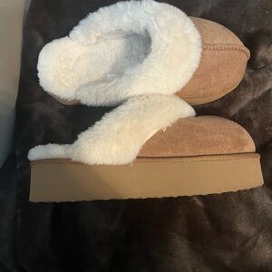 Cozy Tan Faux Fur Lined Women's Slippers
